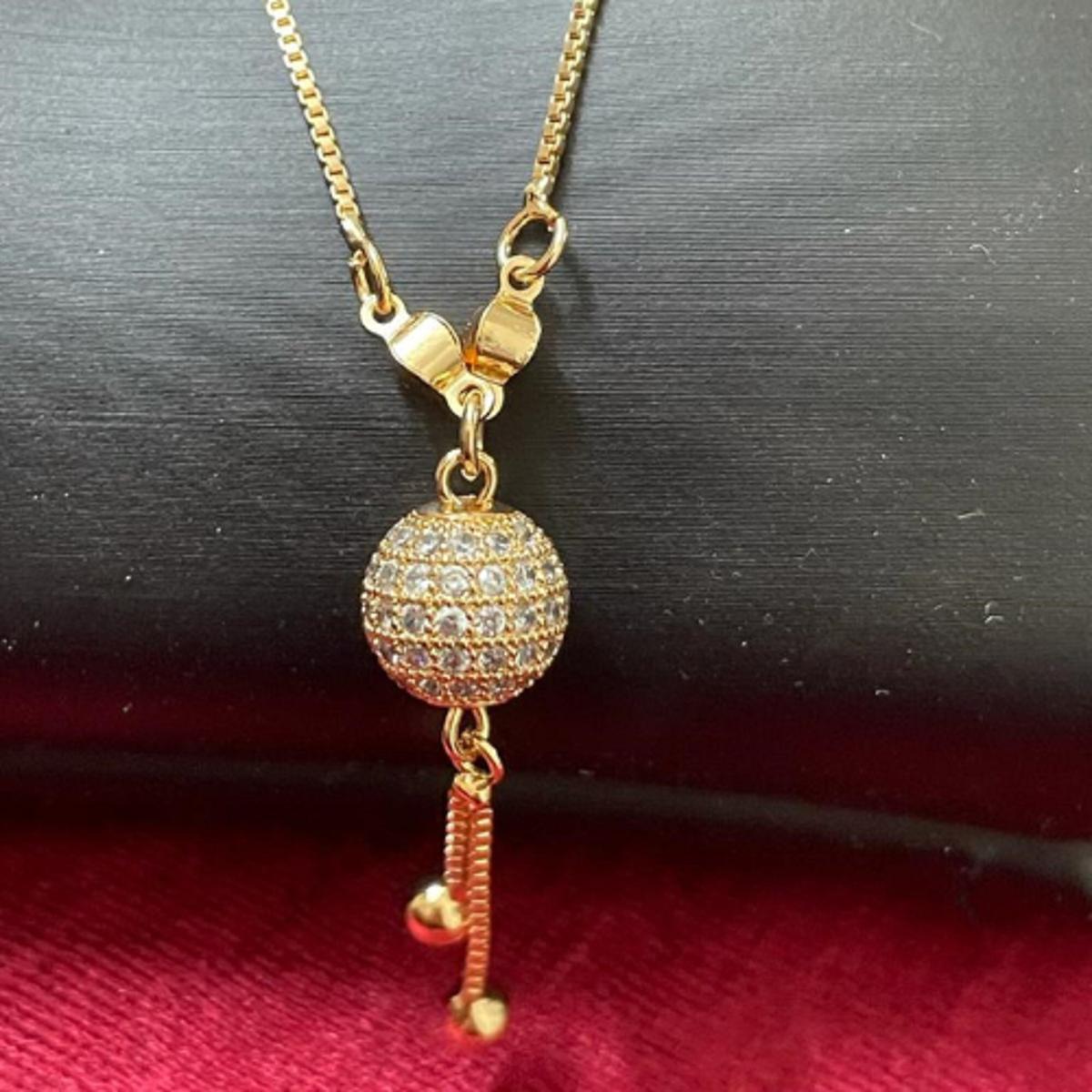Hunts Best - Golden Color Ball Shape Pendant Necklace for Girls and Women - Women Golden Color Necklace For Eid, Wedding, Engagement, Anniversary, Daily Life and Birhtday Gift. Streling Silver Chain Pendant Necklace for Females.