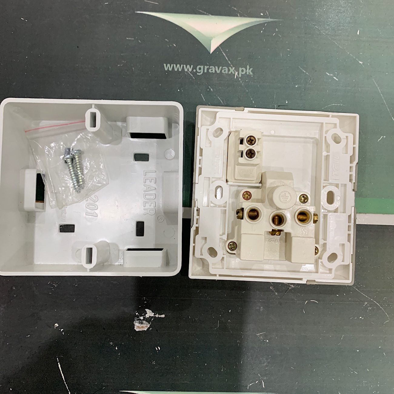Power plug socket 3 pin truu china fitting | Daraz.pk