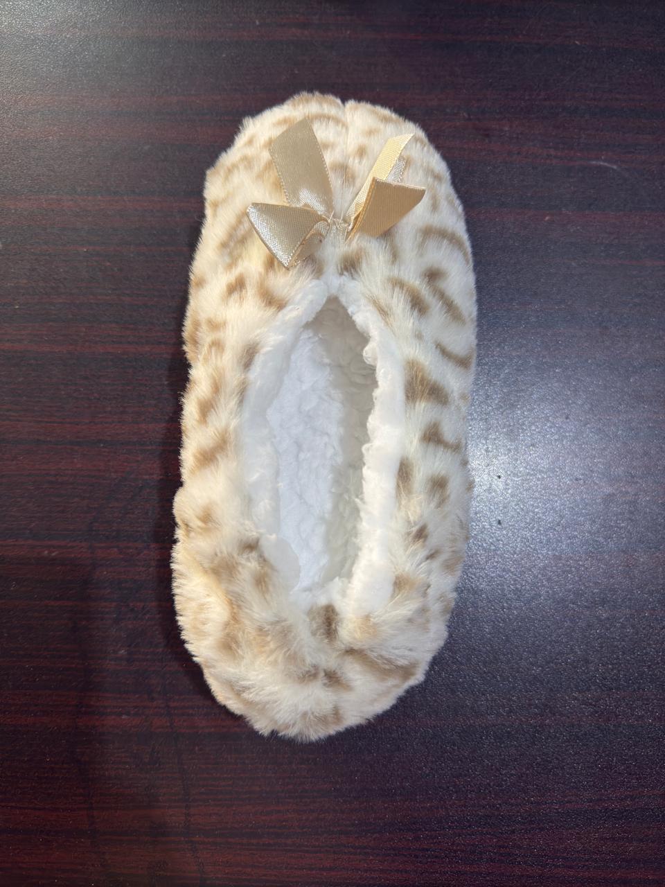 Luxury Faux Fur House Slippers with Bow Detail - Soft Plush Indoor Slip-On Shoes for Women