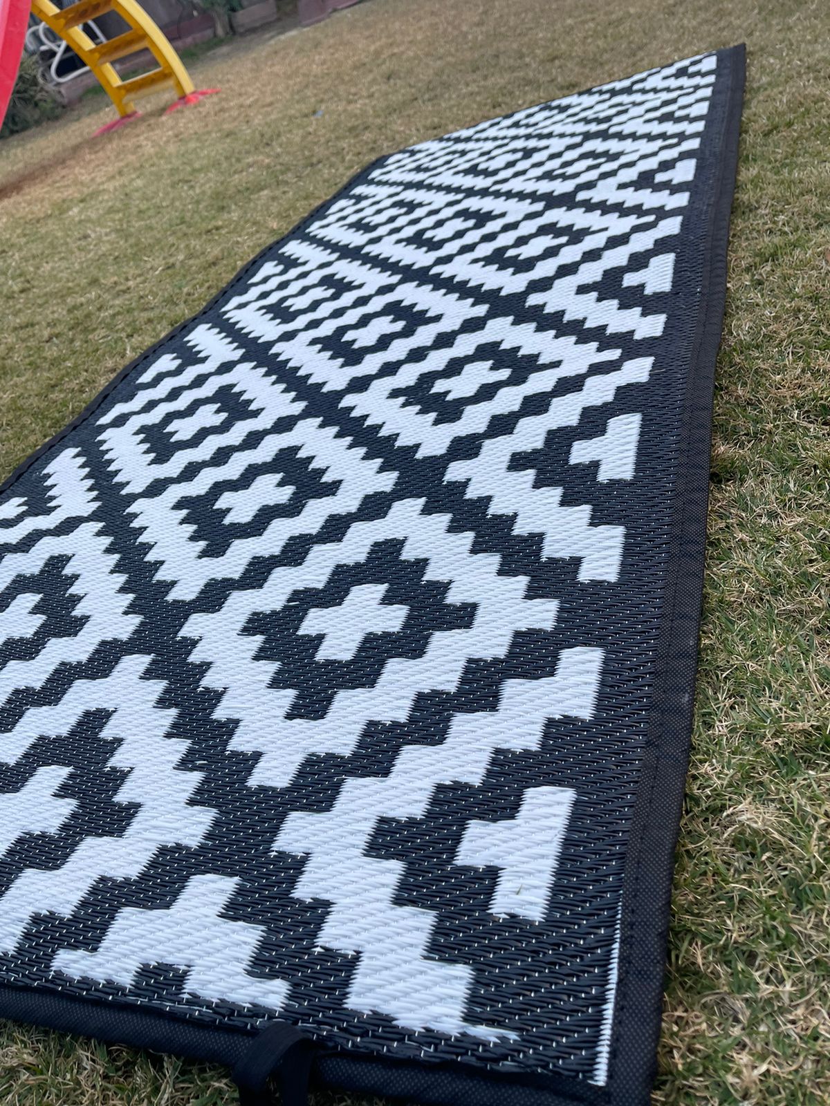 Plastic Mat  Beach Mat (2.5’ x 6’)