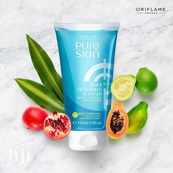 pure skin 2 in 1 face wash and scrub review