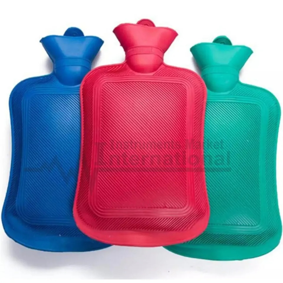 Medical Use Water Pad , Hot Water Bottle , Water Bag Bottle , Bottle , Imported Water Heating Pad , Rubber Bag , Heating Pad , Pain Relief Massage Bottle , Massage Bottle For Personal Use , Refreezable 2ltr capacity Bottle Use In Sports