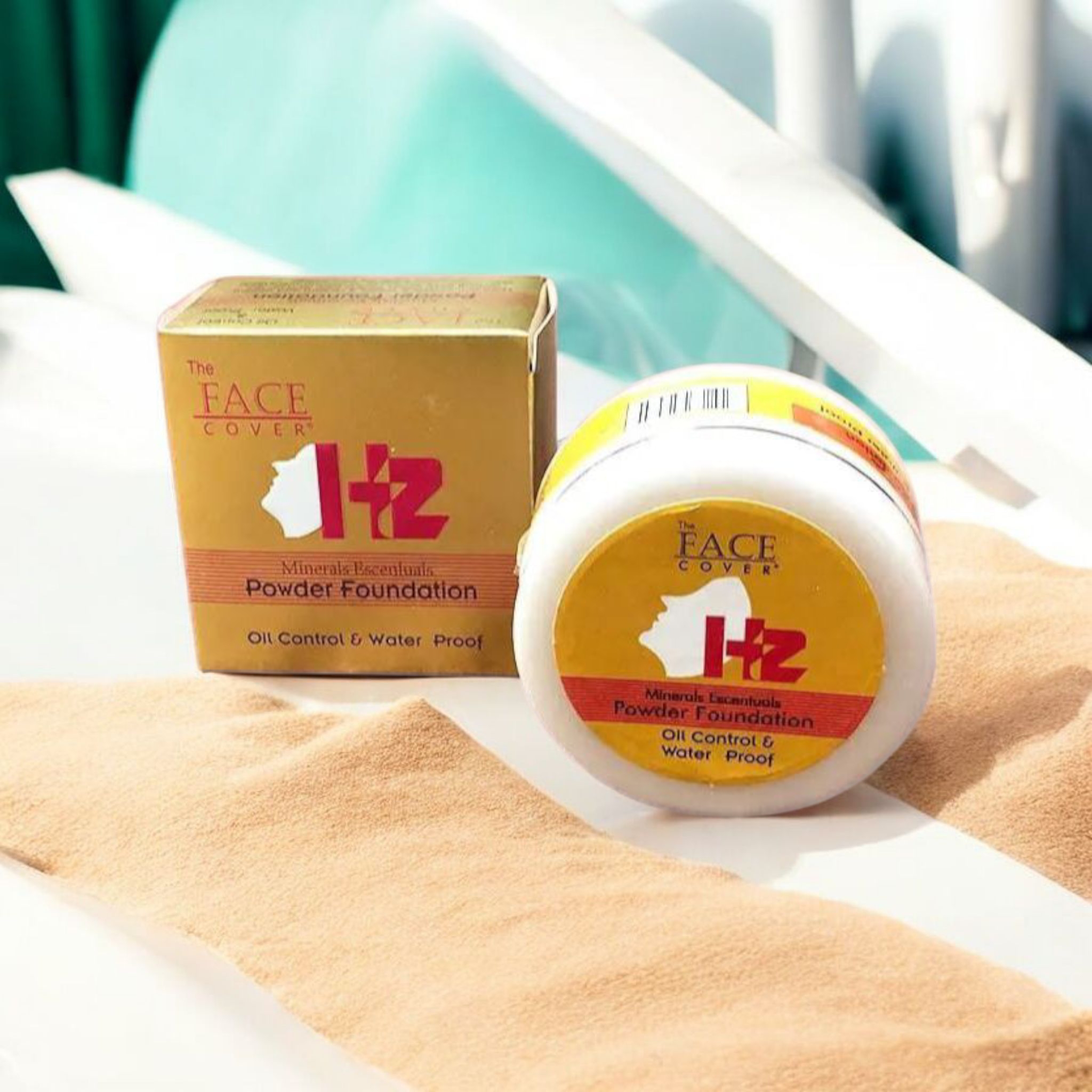 The FACE COVER Hz Minerals Escentuals Powder Foundation | Oil Control & Waterproof | Flawless Matte Finish Makeup | Long Lasting & Natural Look