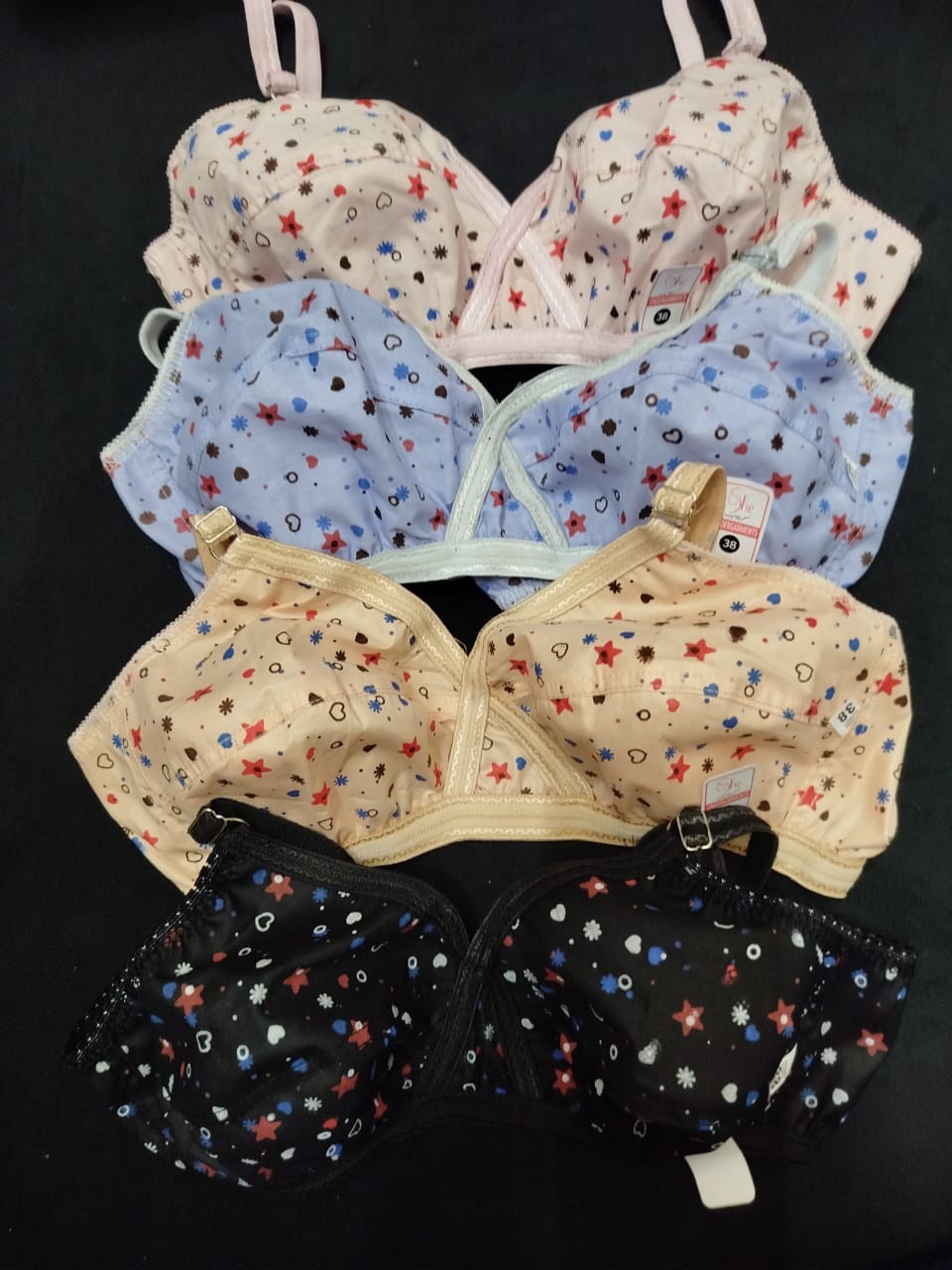 Pack of 4 Soft Cotton & jersey bra , full coverage cotton bra ,  Soft jersey  Imported Style Printed Bra, Fabric Printed Simple Bra Blouse Brazier,  undergarments for girls and womens soft bra for daily use multicolor bra