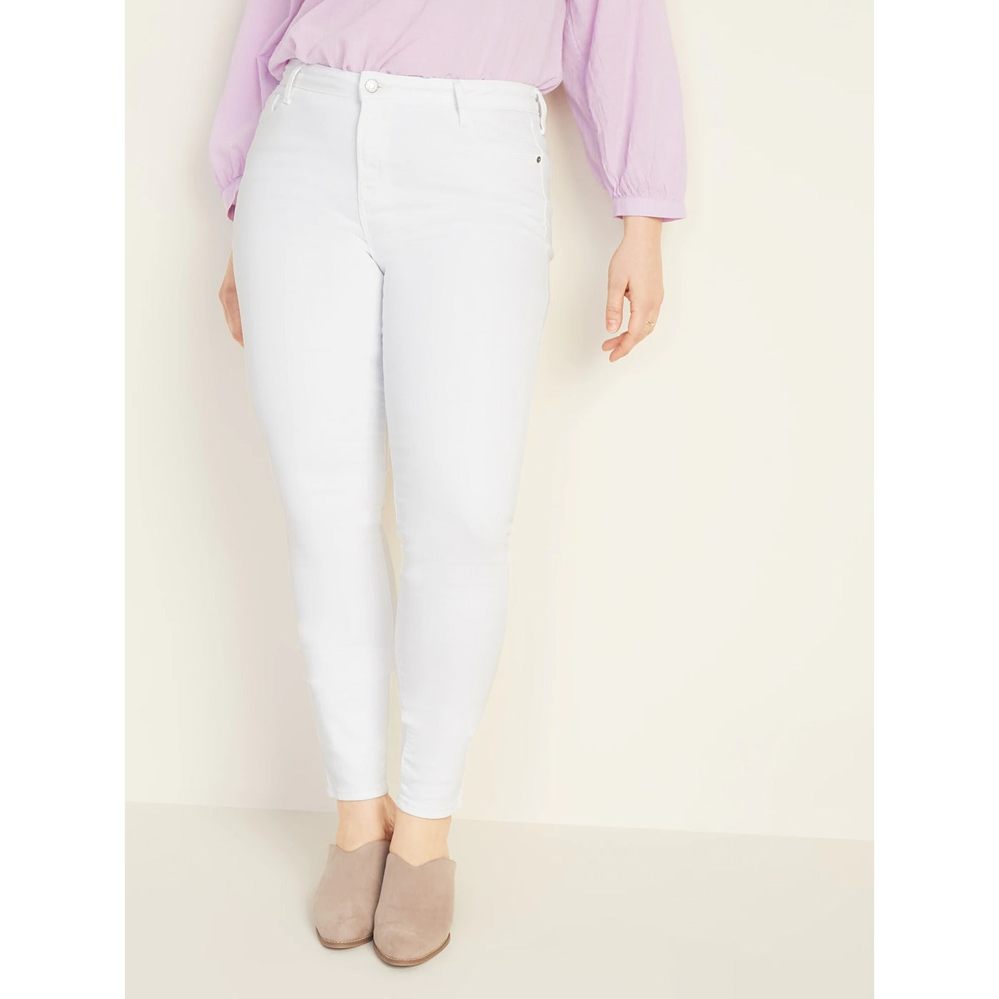 ON Mid Rise White Skinny Jeans