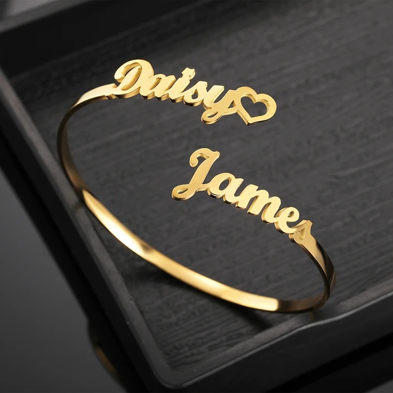 G0lden Color Name Bangle/Bracelet for Girls & Women for Gift, Gift for Birthday / Engagement / Valentine's Day / Anniversary New Article UT 06