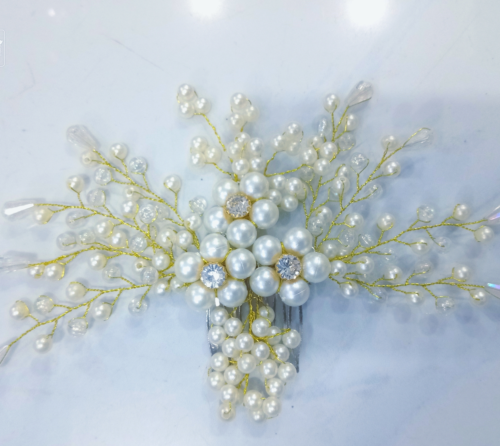 Bridal Wedding Hair Comb For Women Handmade Crystal Flower Design With Pearl Detailing Hair Accessory