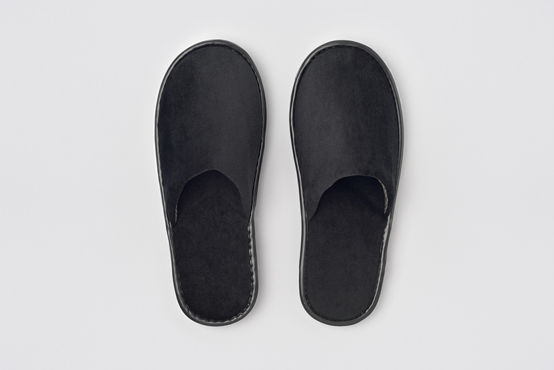 Imported Quality Cotton Slippers For Women -  Home use slippers for girls and slippers for men for carpet and regular use slippers for boys  - Winter Household Slippers Home Indoor Bottom Non-slip Waterproof Warm Home Slippers, suitable for most adults
