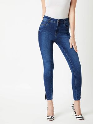 Jeans For Woman and Girls , Stretchable, Comfortable in Premium Quality - Slimfit Jeans