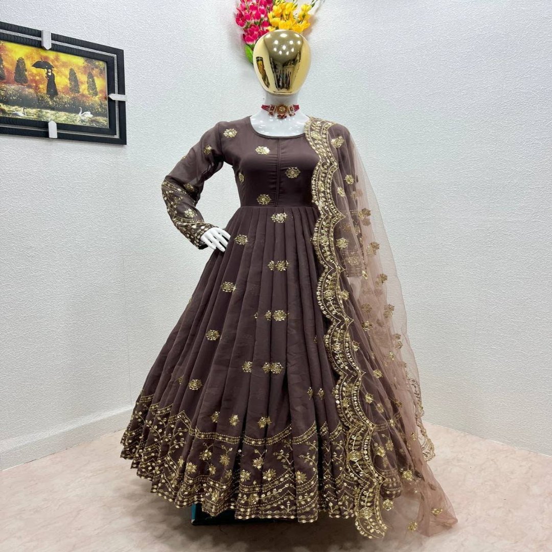 3Pec Embroidery Maxi For Woman/Party Wear/Wedding Collection For Girls