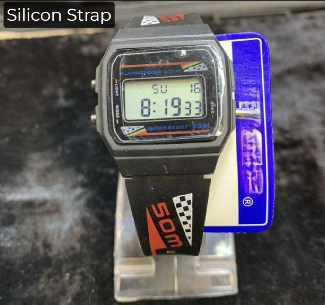 Black Silver Gold Mega Deal Men's Gift Luxury Digital Vintage Stainless Steel And Silicon Strap Wrist Watch Men's Business Watch Gift For Family & Friends