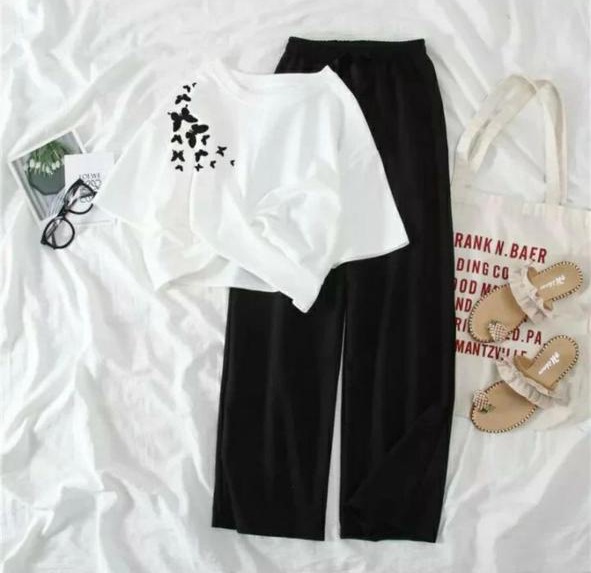 Printed Crop Tees With Flapper Half Sleeves Night Suit For Women And Girls