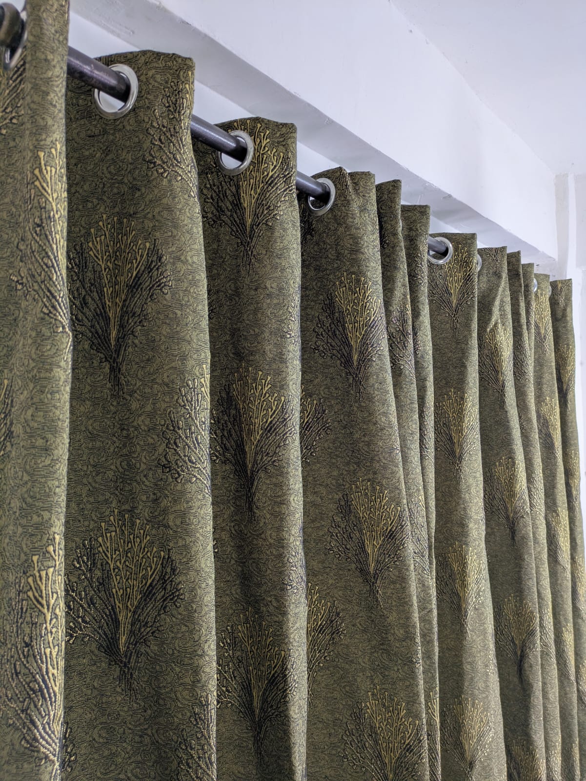High Quality Premium Curtain 1Pc Parda (55*96 Inches) Elegant & Crystal Designs With Guaranteed Ring(Eyelet) For Bedroom & Living Room