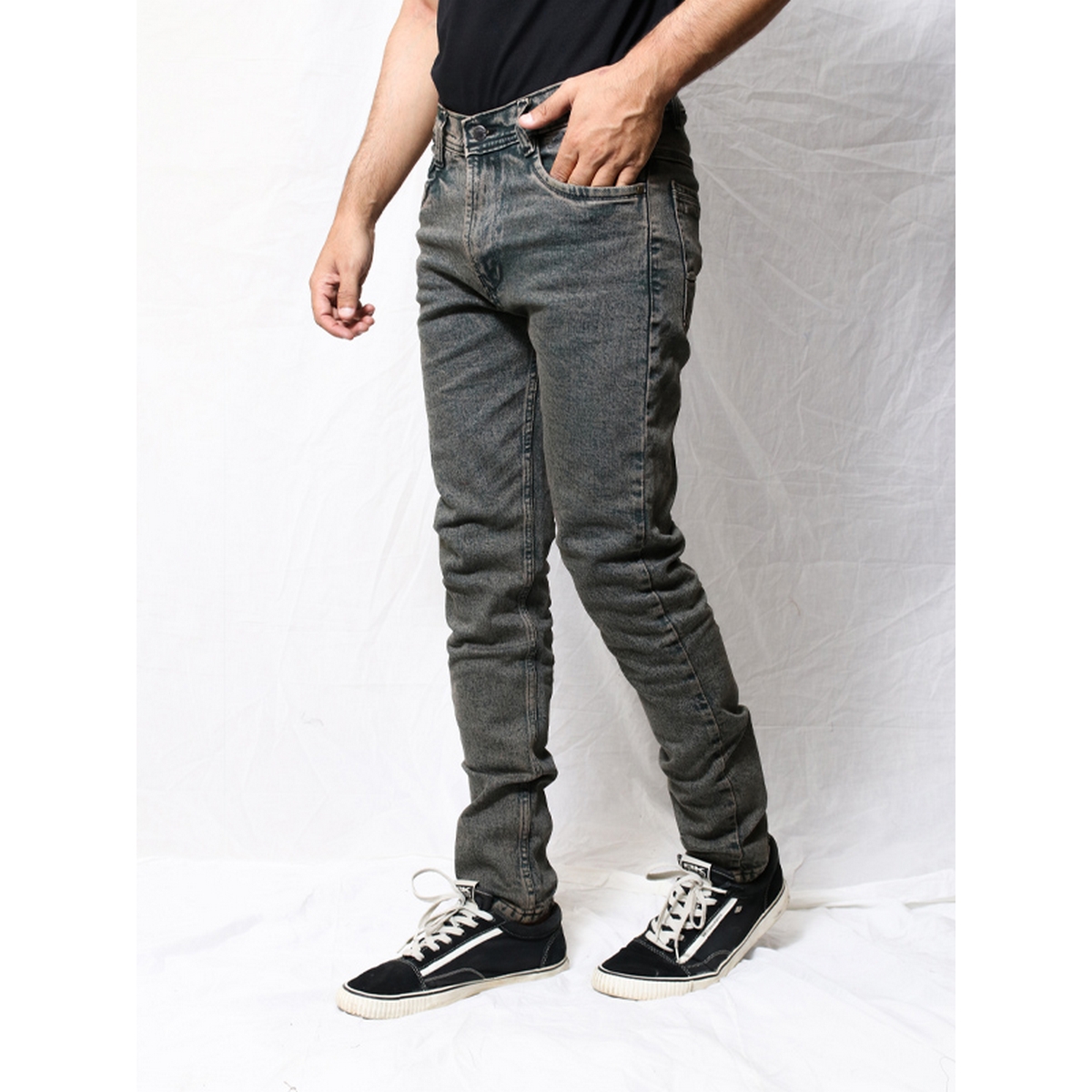 Mens Jeans Price In Pakistan - Rs. 700 