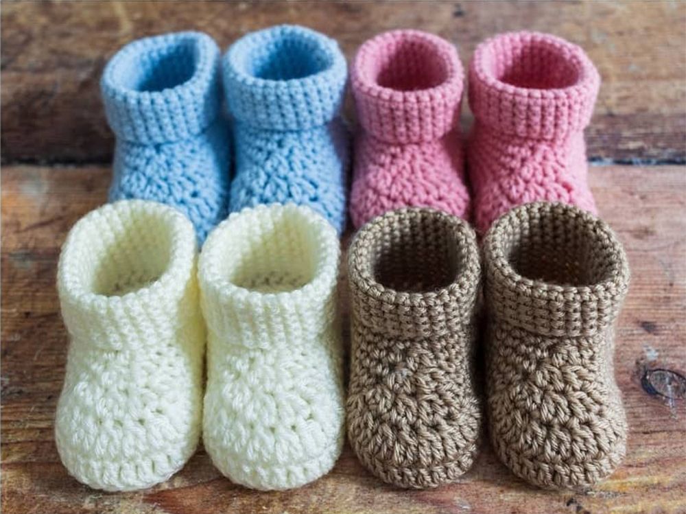 Crochet Baby Booties | Soft & Cozy Handmade Newborn Shoes | Newborn baby gift