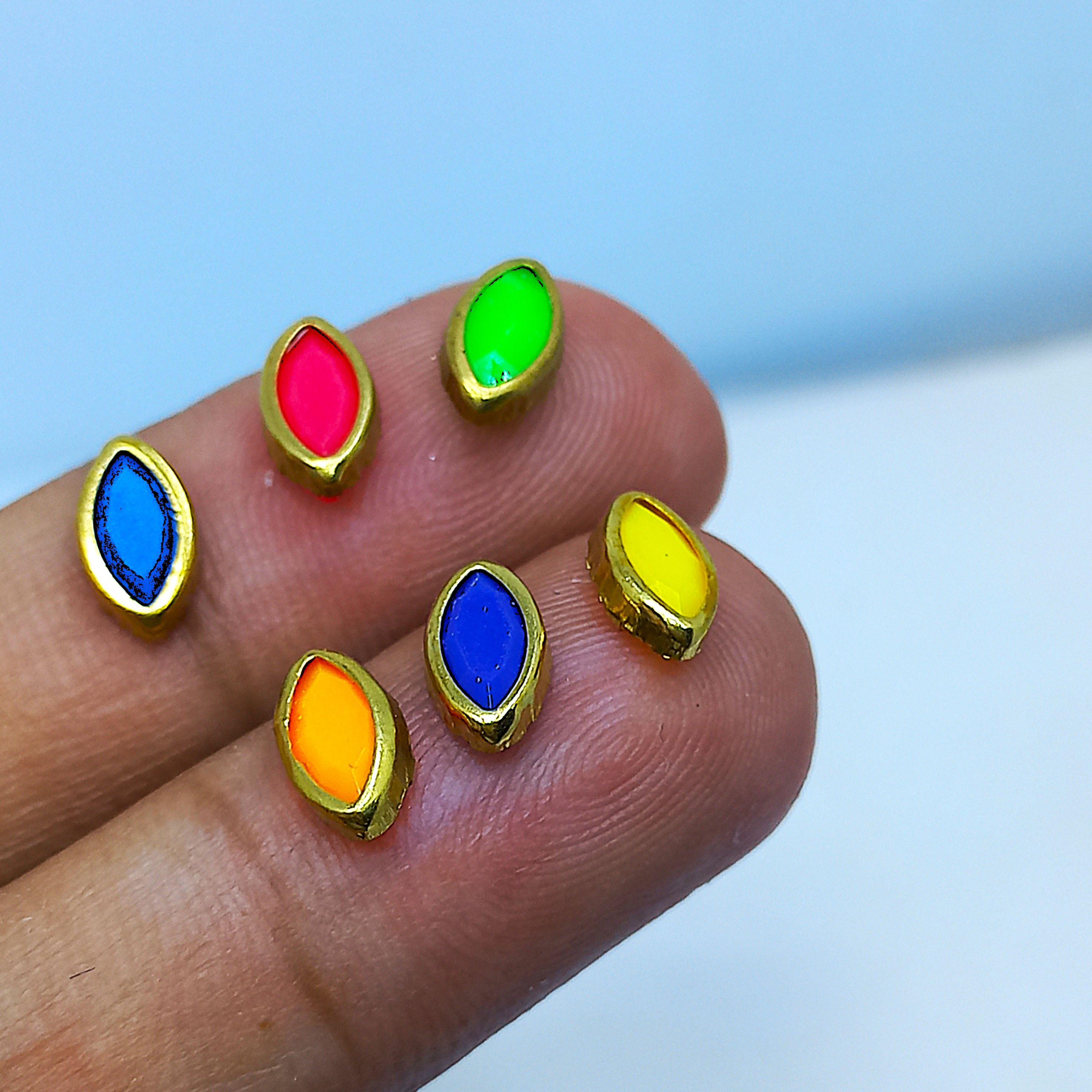 Metal Kundan Leaf Beads – 100pcs DIY Jewelry & Craft Findings.