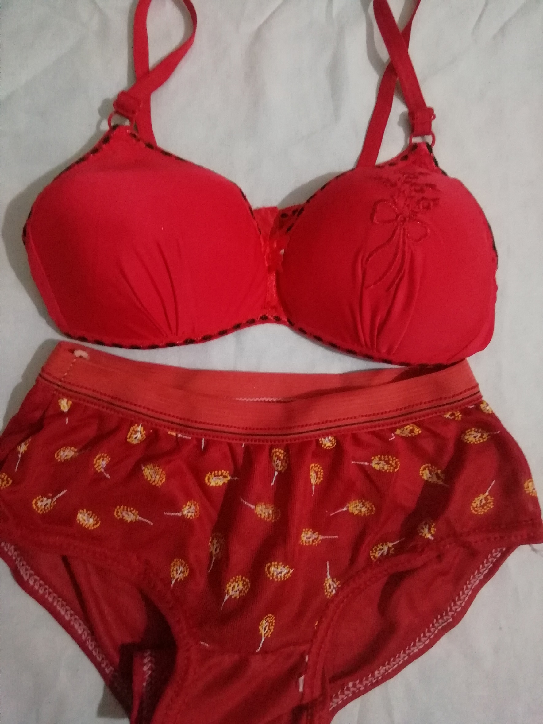 red bra panty set