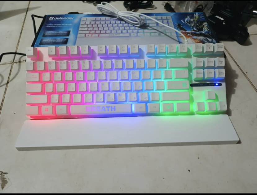 Defender BREATH semi mechanical RGB  keyboard USB wired keyboard for pc & laptop with wirst pad 87 Keys full Rgb