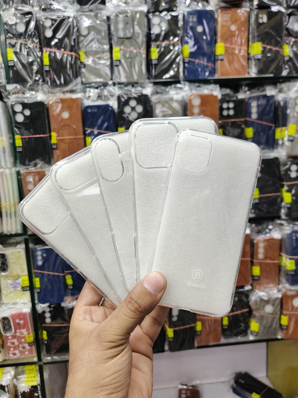 7/8/7Plus/8Plus/X/XR/11/11 Pro/12/12 Pro/13/ 13 Pro/ 13 Pro Max/ 14/ 14 Pro/ 14 Pro Max/ 15 Pro Max/ 16 Pro Max/ 17/ 17 Air/ 17 Pro/ 17 Pro max New Soft High Quality Baseus Tpu Transparent Phone Case Mobile Back Cover