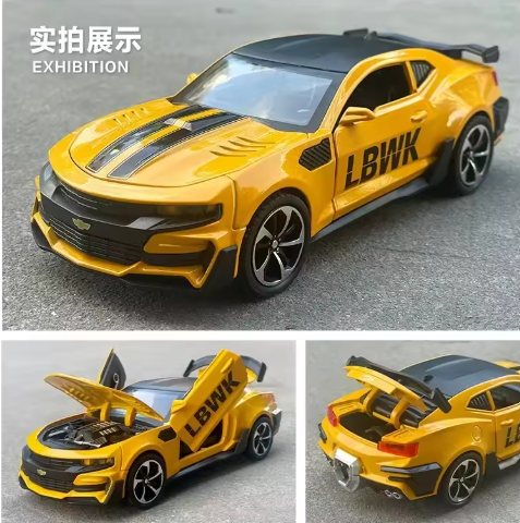 1:24 Chevrolet Camaro LBWK Diecast Model Car – Alloy Metal Body, Openable Doors, Pullback Action, Collector’s Edition Toy Car