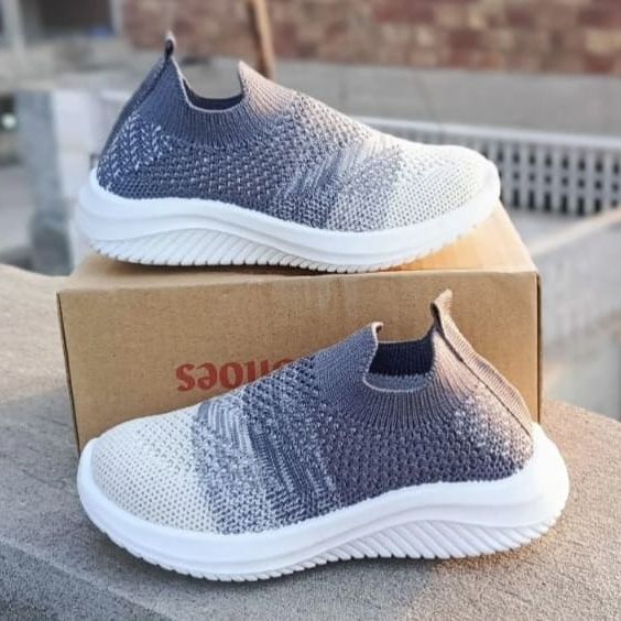kid Sneakers (1y to 14y )/Soft and comfortable
