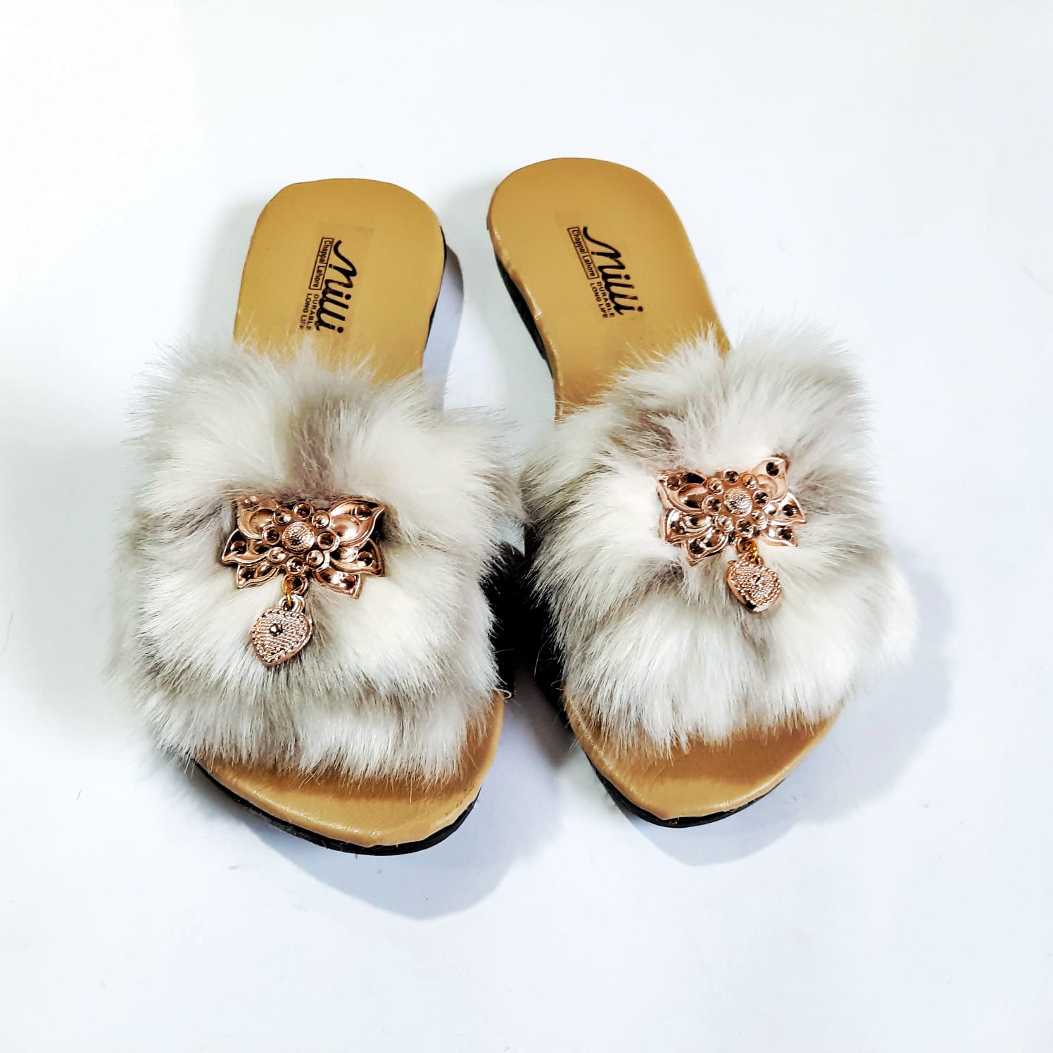 FootForward Flat Sandals for Women – Stylish and Comfortable