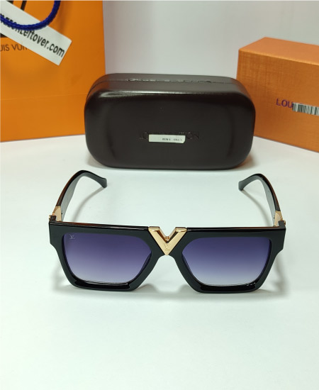 Louis Vuitton Logo V Shaped Sunglasses For Women Men Square Frame Driving Black UV Protection Sun Glasses Brand Design Famous Eyewear