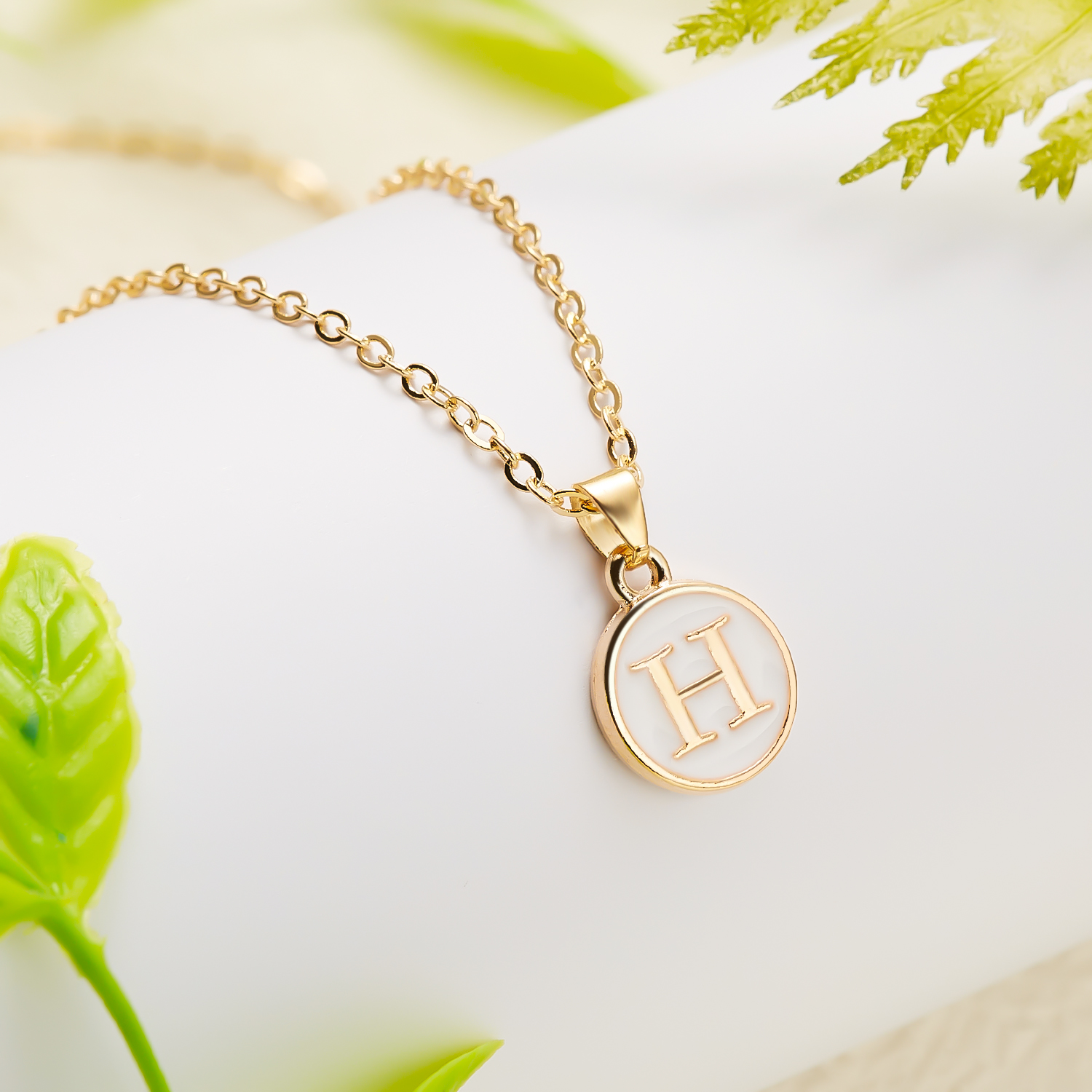 A to Z Alphabet Necklace,Locket,Pendants Gift for Boys Girls/Women Premium Design Name Necklace Ladies Jewelry Gift