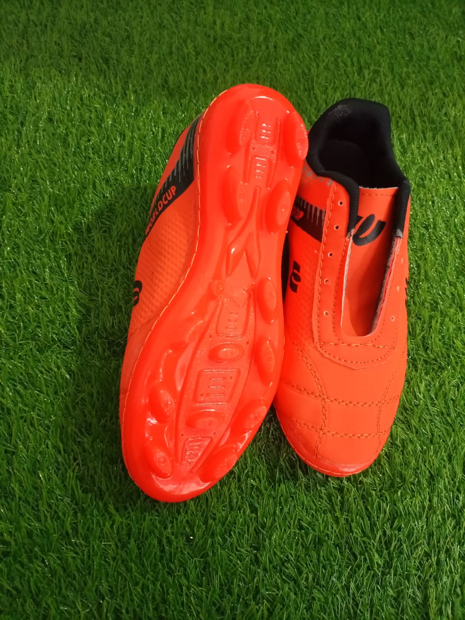 FOOTBALL SOCCER SHOES IN PREMIUM QUALITY Daraz.pk