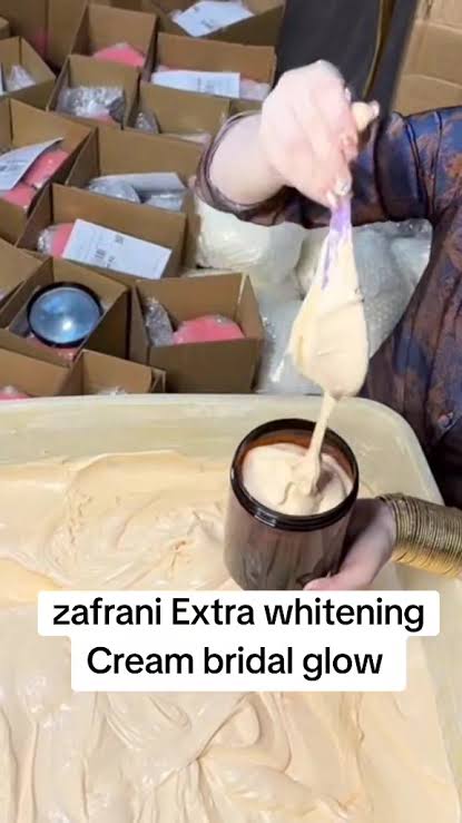 ZAFARANI Beauty Cream For Face & Skin Care | Moisturizing Cream For Soft Smooth Glowing Looking Skin | Daily Face Care Cream For Men Women | Skin Nourishing Beauty Cream Pakistan