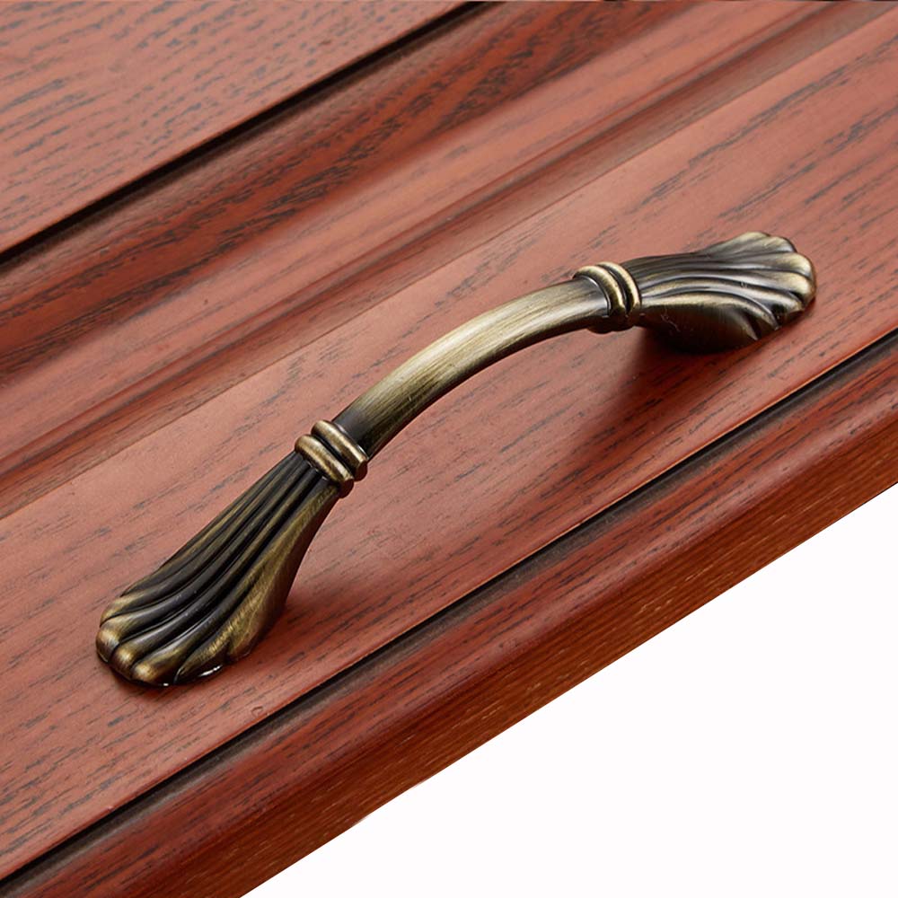 Pcs Vintage Wardrobe Dresser Cupboard Pull handles Drawer Handles Furniture Hardware Door Knobs