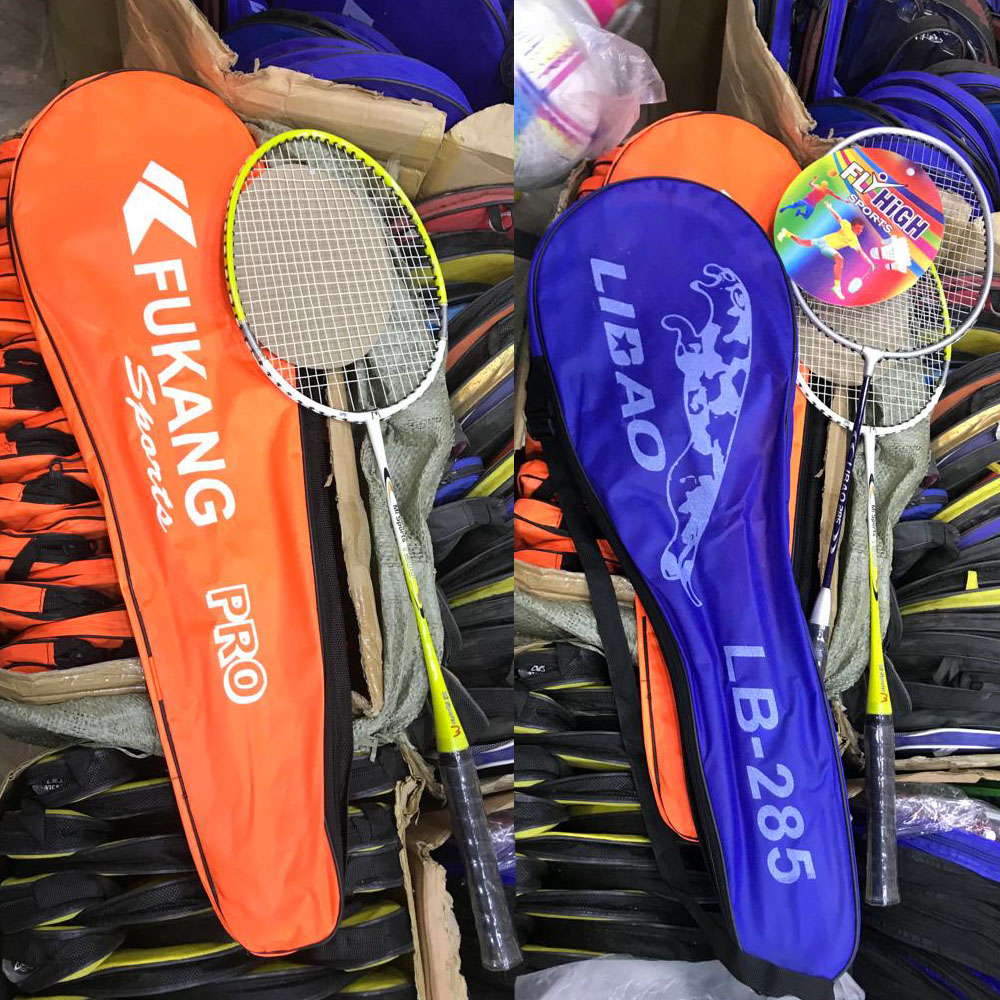 Badminton Rackets Set, Including 1 Badminton Bag, 2 Rackets, Good for Indoor Outdoor Sports, Adults and Children Practice Badminton Rackets
