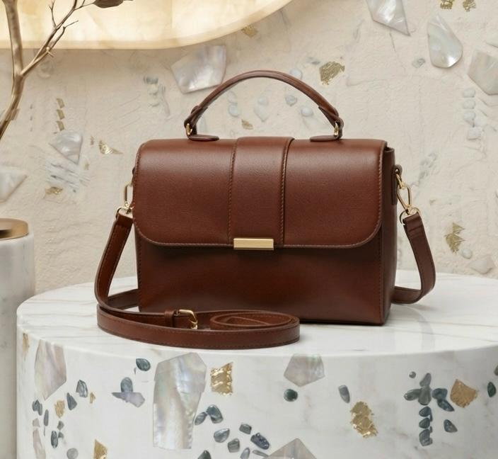 Stylish Women's Handbag Premium Leather Tote Bag For office Casual Travel Use Women's Tote Bag Hand Bag Ladies Hand Bag