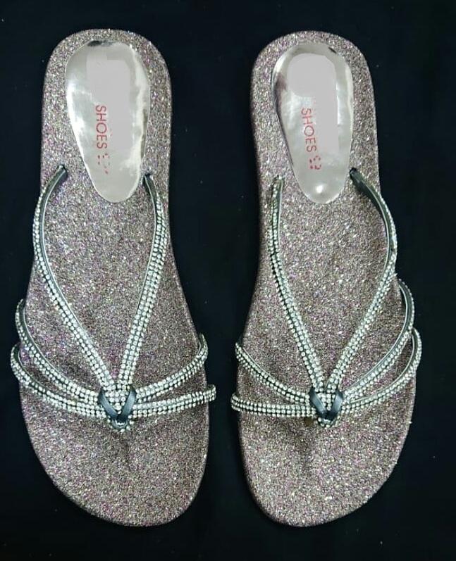 chandi ki chappal price