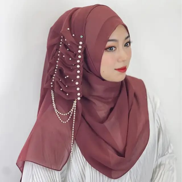 Fancy Hijabs Beaded Tassel Hijab For Girls Solid Color Arab Women Shiny Soft Easy to Wear Turkish Head Wrap Scarf