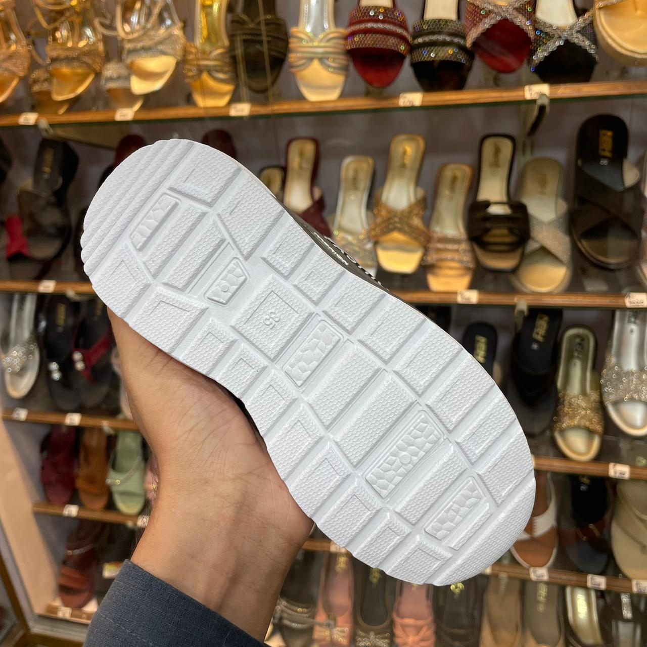 Shoes For Kids - Comfortable Lightweight Sports Kids Shoes - Kids Shoes for Girls - Kids Shoes for Boys - Kids Joggers - Kids Sneakers - Perfect Gift For Kids