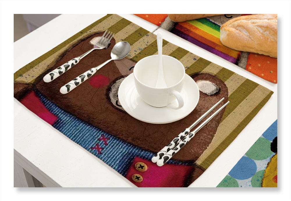 42x32cm Animal Cotton Linen Table Mat Cartoon Pig Bear Fox Frog Pattern