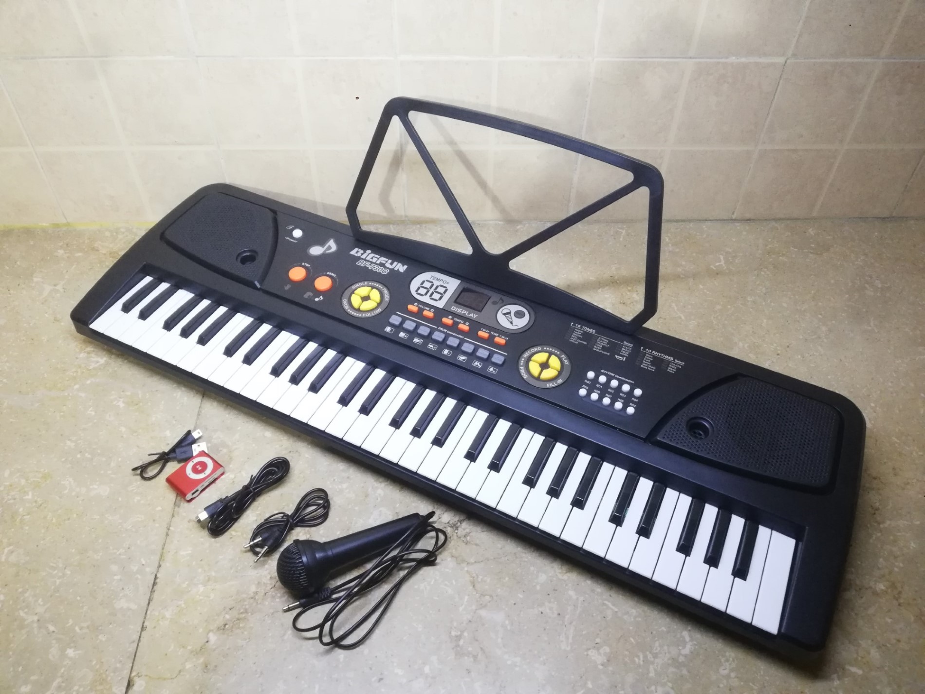 Bigfun 61 Key Piano Keyboard - Unboxing & Testing