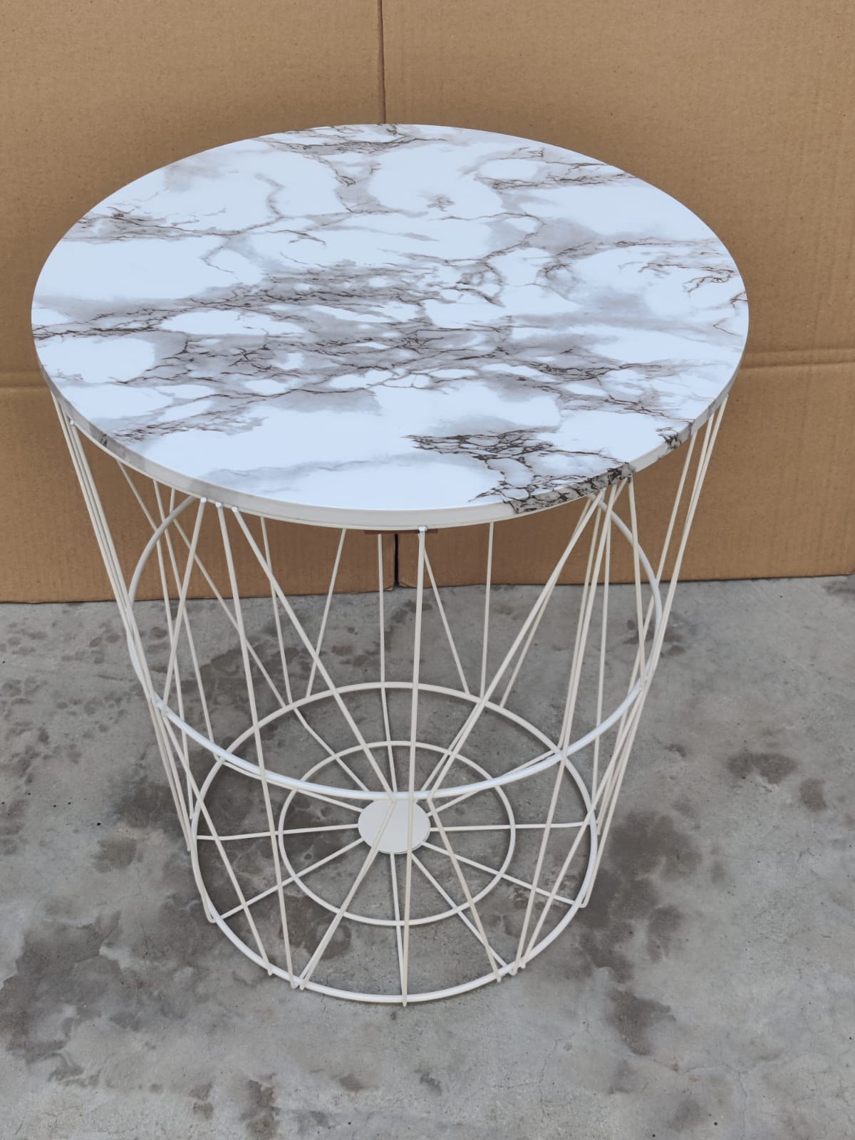 METAL WIRE REMOVABLE WOOD TOP FOLDABLE ROUND COFFEE SIDE TABLE STORAGE BASKET( 16 L 16 W 18.5 H )