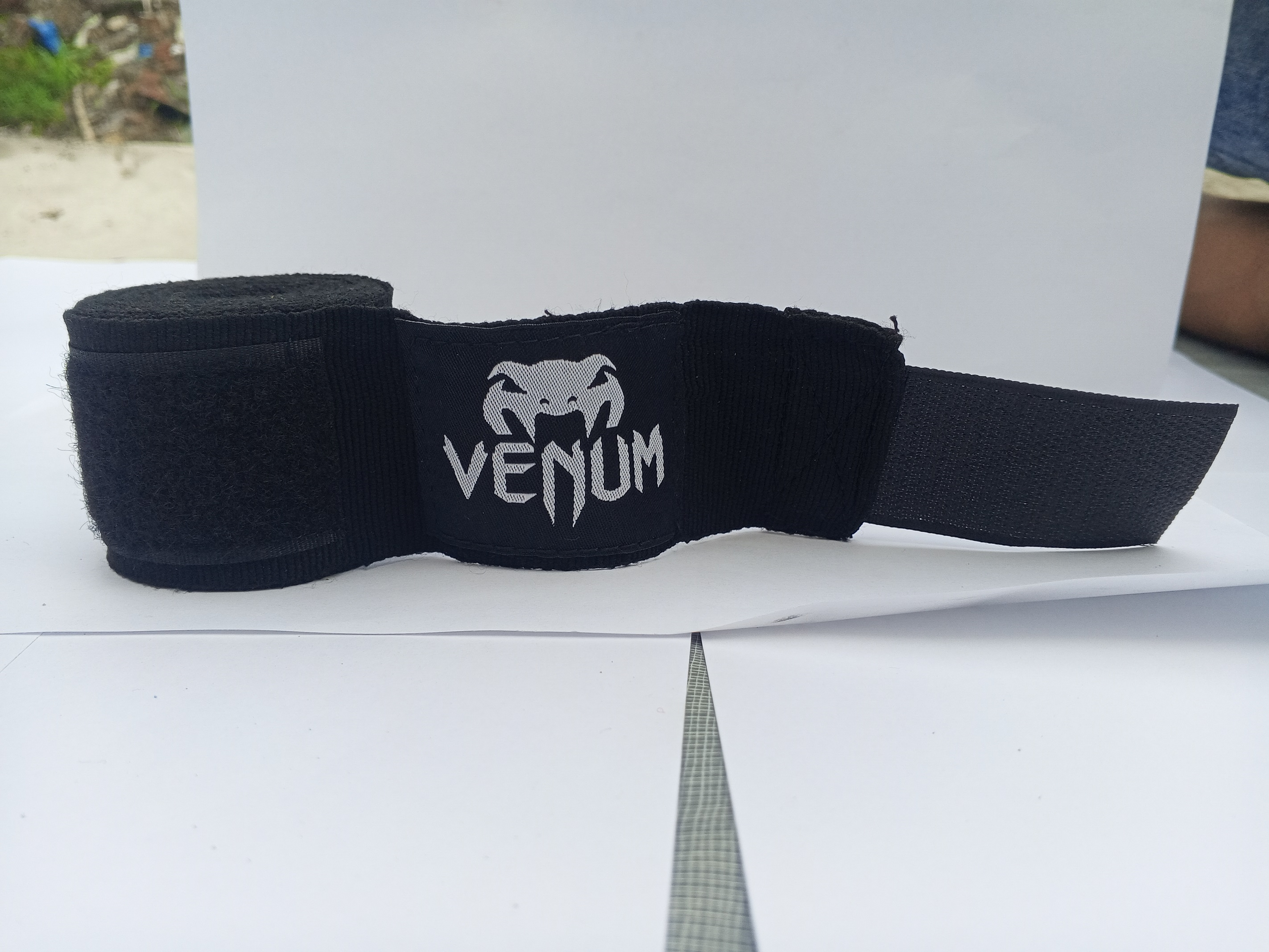 Premium Venum Pair of Hand wraps, 3.5m length Weightlifting , boxing patti, boxing gloves wraps, boxing bandages, writs wraps, Hand Wrap Bandages, Boxing Hand Wraps, Hand Wrist Grip, Wrist Strap, Kickboxing, Karata Martial arts