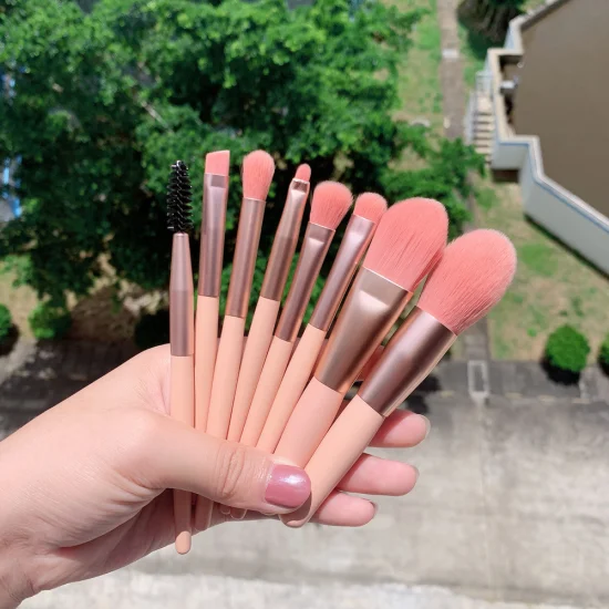 Makeup Brush Set - 8 Piece Make Up Brushes Kit With Pouch