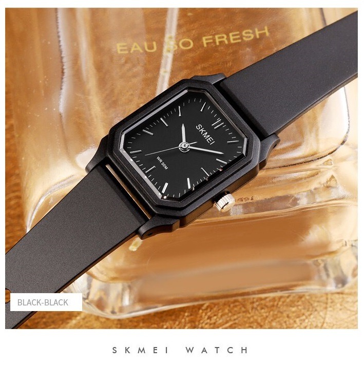 New Fashion Quartz Watches Casual Creative Sport Waterproof Women Wristwatches Clock with Box And Extra 2 Battery Cell