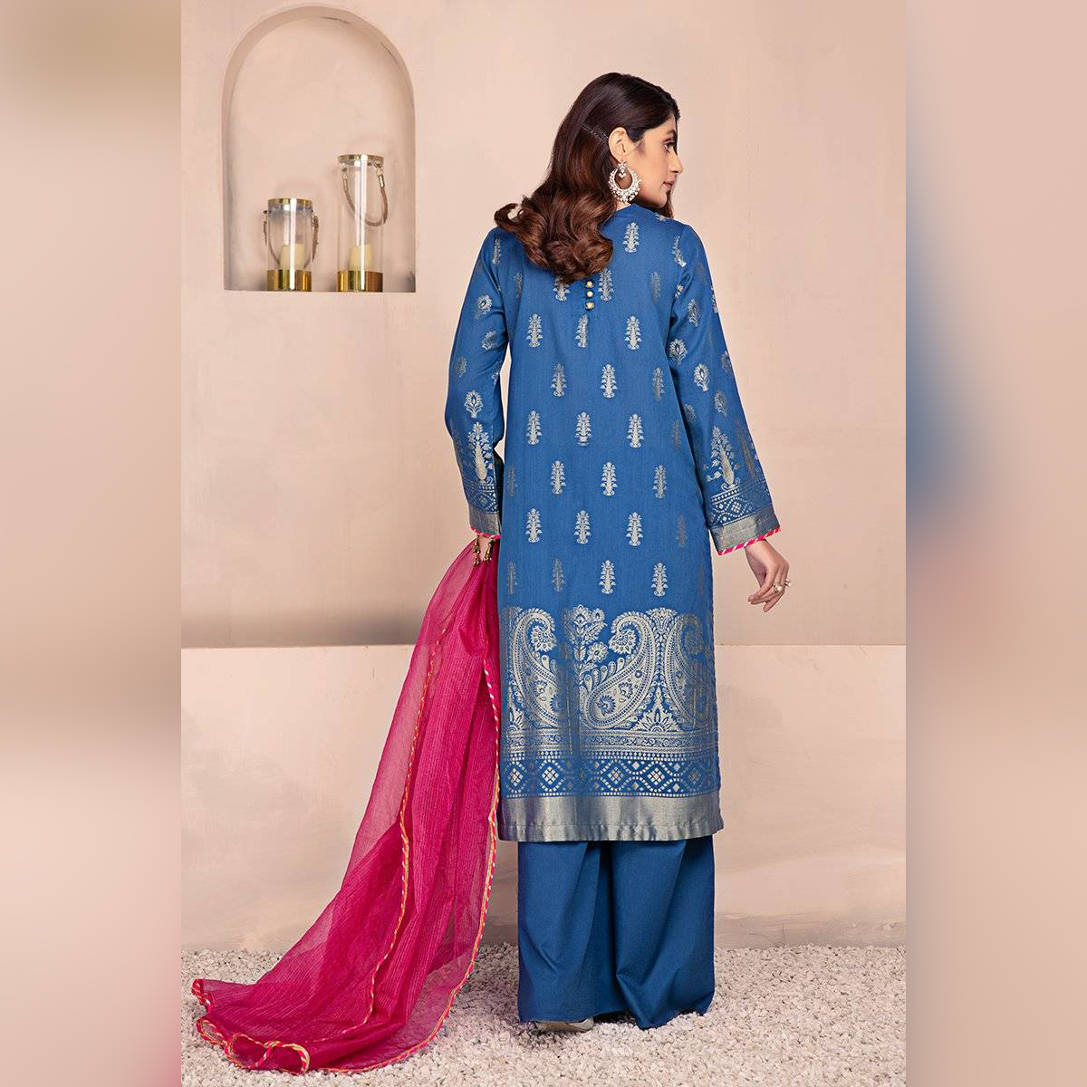 branded unstitched clothes