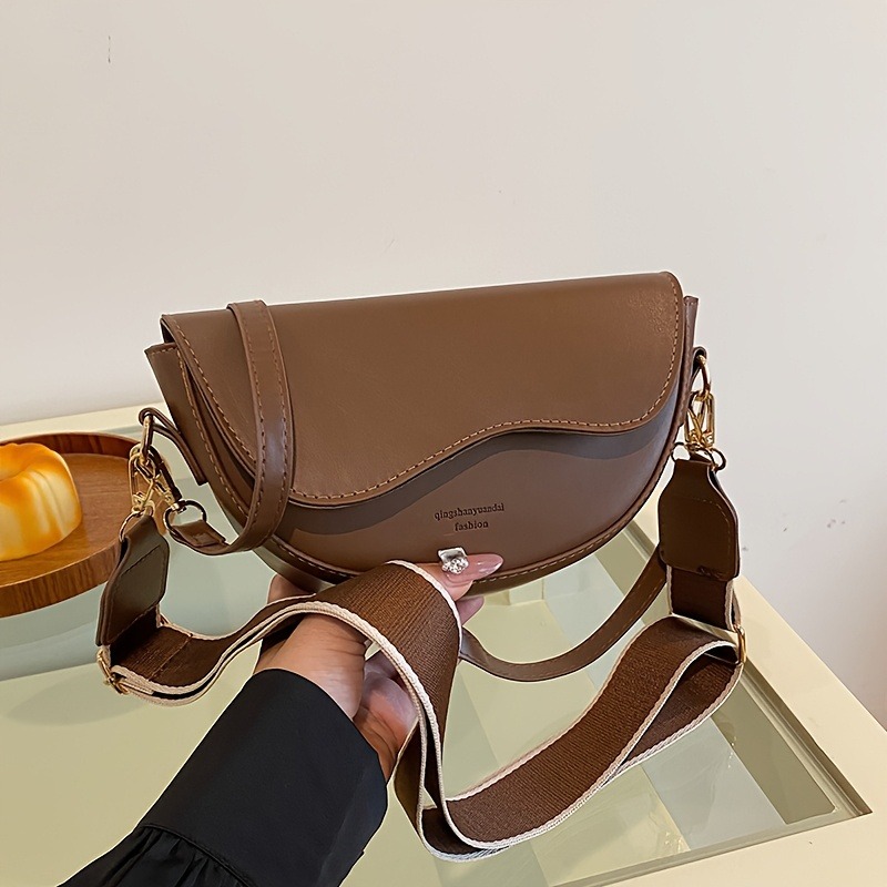 New Arrival Handbag for girls crossbody & Shoulder bag women handbag new stylish handbag new design handbag girls handbag for office use casual handbag leather handbag for girls. Women Purse Handbag & Ladies Bags For Gifts