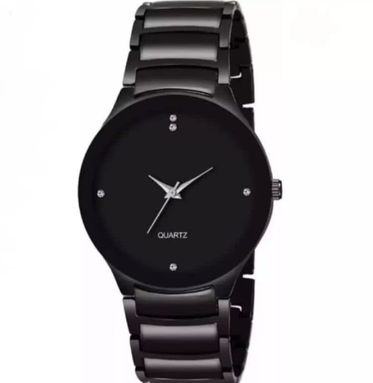 Round Stylish Stainless Steel Analog Quartz Watches For Man