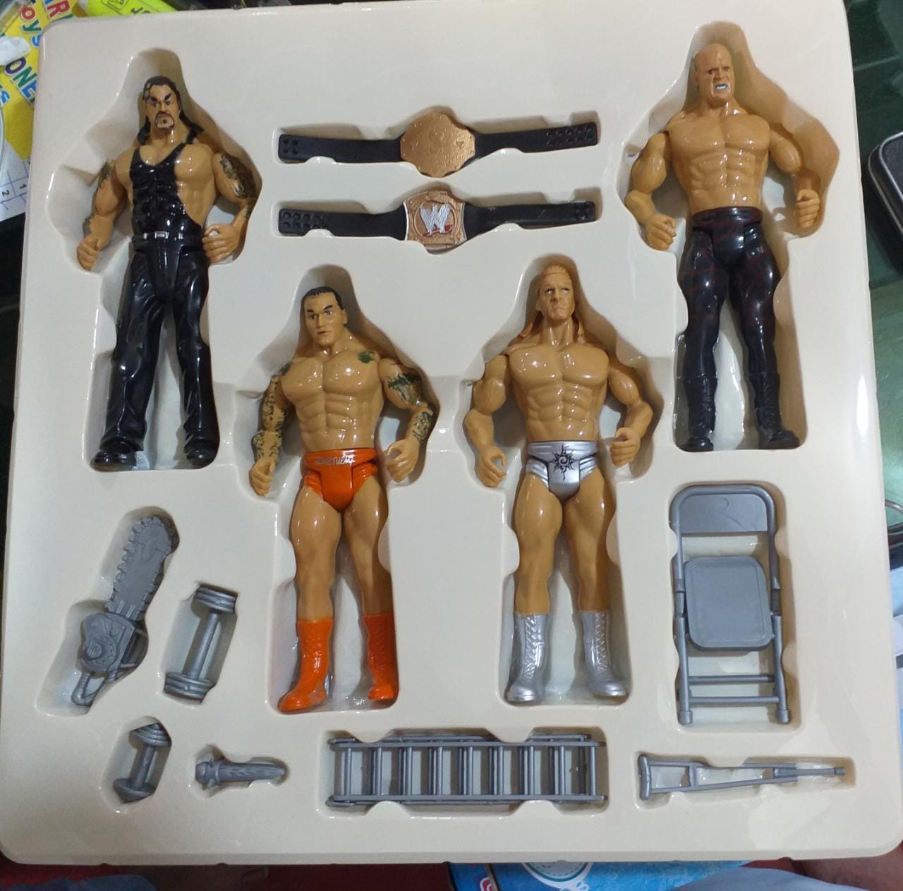 wwe toys fighting