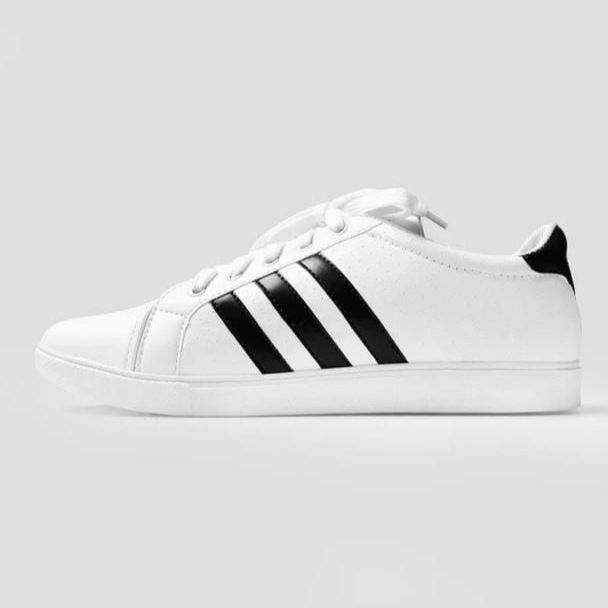 Stylish Comfortable Casual Sneakers Shoes for Women And Girls Sneakers For Women