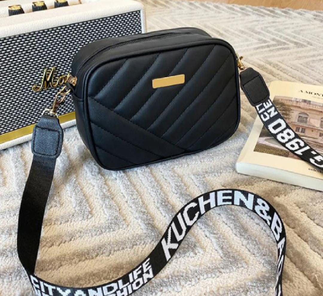 Shoulder Bags, Crossbody Bags, Latest Design Hand Bags, For Girls Women Shoulder Bags, Shoulder Bags For Girls Women Travel Bags Crossbody Fashion Bags Hand Bag ladies Women Tote Bags Stylish Ladies Bags and Crossbody Bags for Women