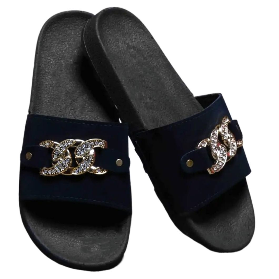 Ladies slippers fashion trending design slippers party casual slides slippers for Women