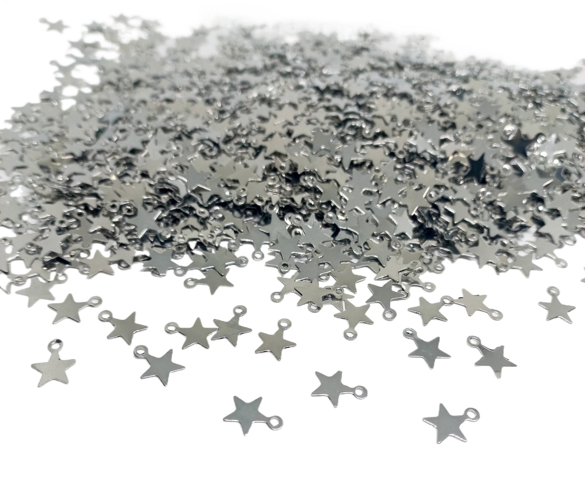 Pack of 100pcs, Metal Tiny Star Charms, About 6mm, DIY Art & Craft & Jewelry Things.